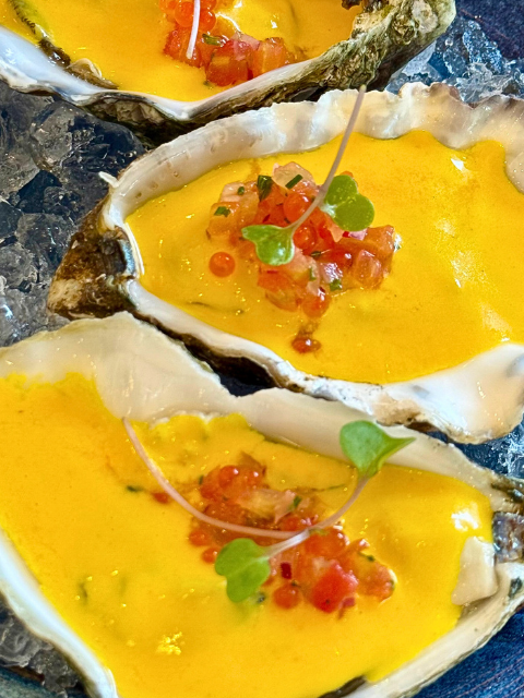 Vivir el mar, saborear la vida. Gastronomía a pie de playa en MARE