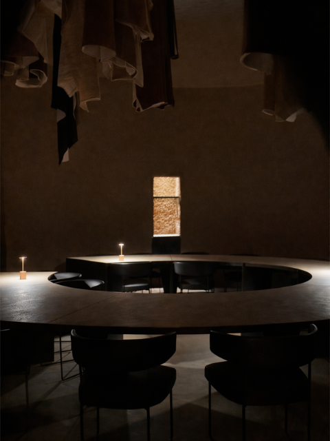 La Cúpula de El Capricho: fuego, silencio y buey