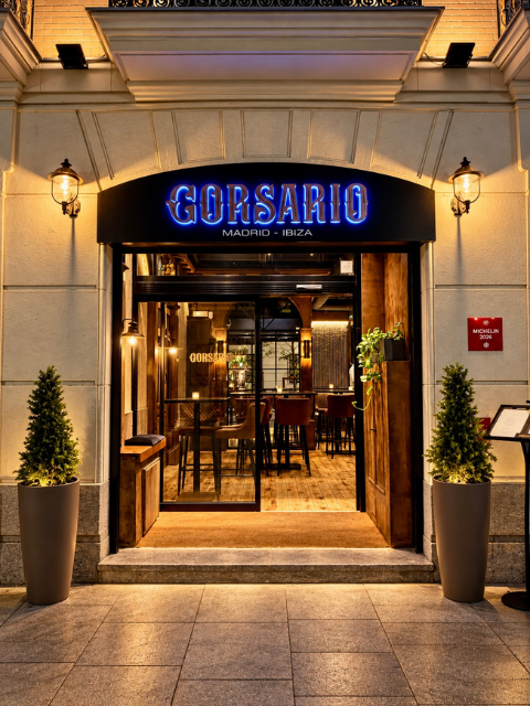 Corsario Madrid: Ibiza se sienta a la mesa